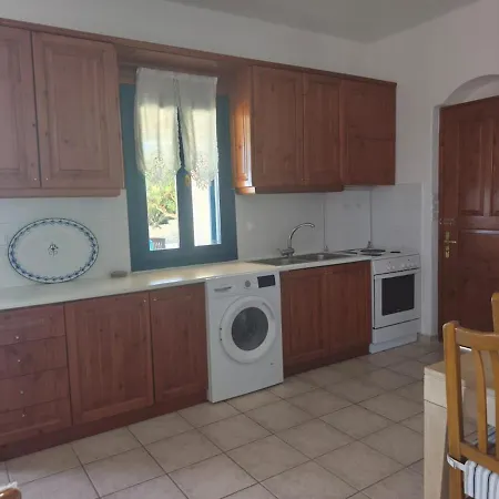 Spacious With Big Kitchen And Sea View! * Ambelas